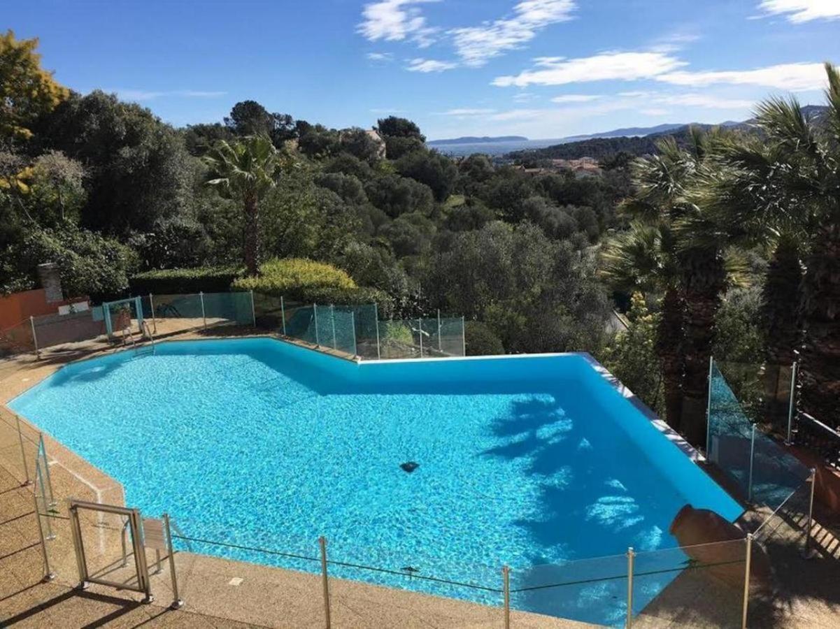 Résidence Les Terrasses du Mirage - Duplex vue mer Bormes-les-Mimosas Extérieur photo